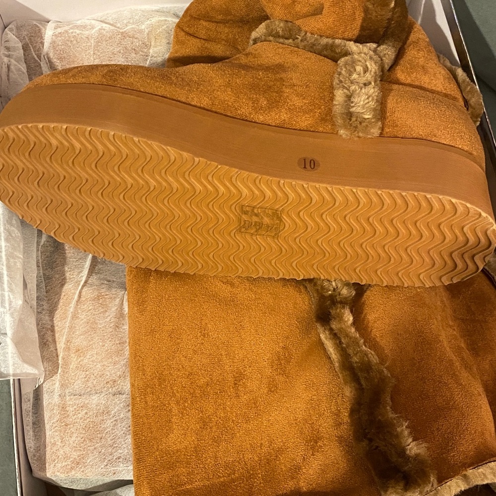 NWT AZALEA WANG ICELANDER BROWN FUR BOOT - Picture 12 of 16